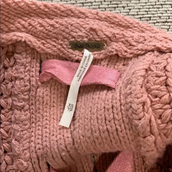 Free People Chunky Waffle Knit Sweater Lace Up Back Cropped Oversized Pink XS - Picture 8 of 9